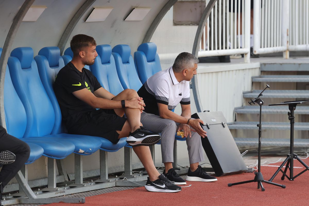 Drita - FCSB, imagini de pe gazon, înainte de meci