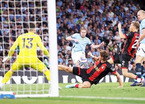 Tutorial în Premier League: cum să-ți vinzi toată apărarea într-un singur mercato