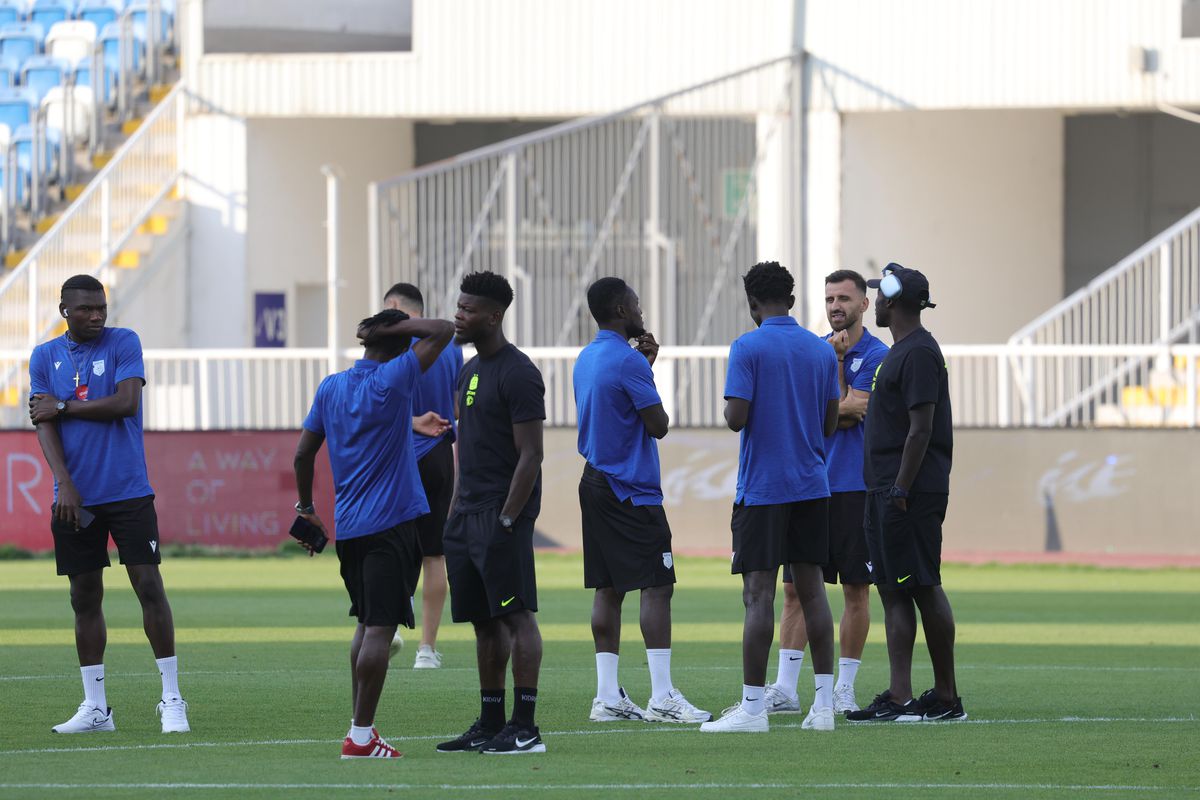 Drita - FCSB, imagini de pe gazon, înainte de meci