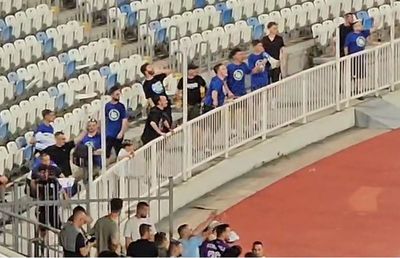 Scandal la finalul meciului Drita - FCSB » Fanii kosovari au venit spre gardurile care apărau terenul: „Țiganii, țiganii!”