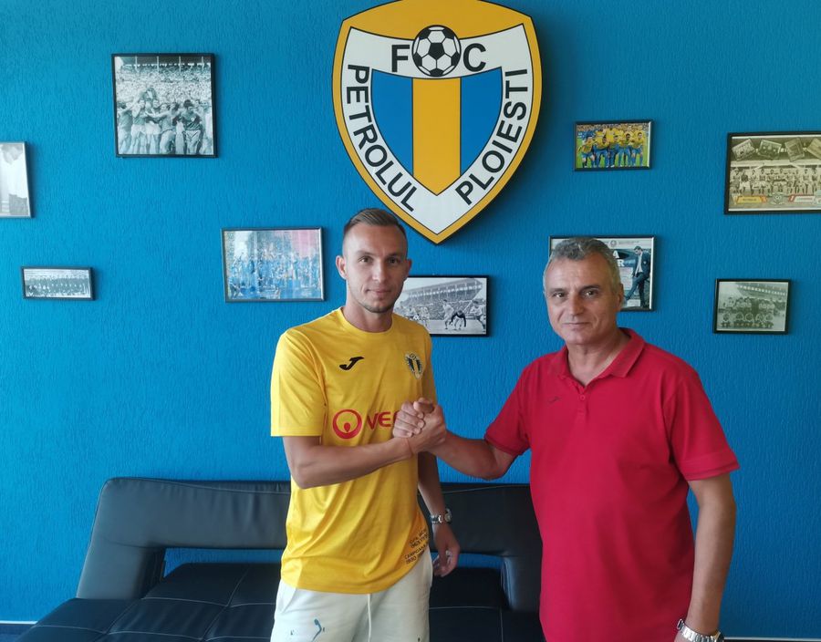 Vasile Buhăescu, prezentat la Petrolul Vasile Buhăescu, prezentat la Petrolul