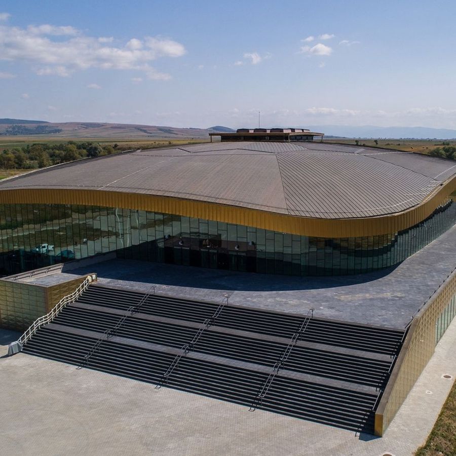 Sepsi Arena, sala de 3.000 de locuri care va găzdui patru meciuri zilnic Liga Națională masculină pleacă la drum! Cine transmite competiția