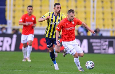 Suferința lui Alex Maxim: două luni ratate după cel mai bun sezon al carierei!