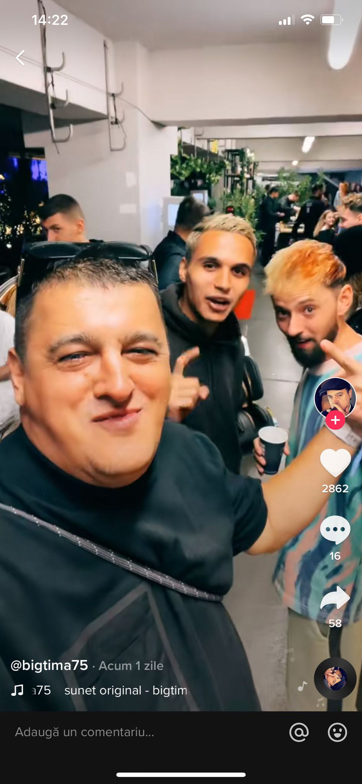 „Cine se duce la Untold nu mai joacă!” » 3 fotbaliști de la CFR Cluj au încălcat avertismentul lui Dan Petrescu