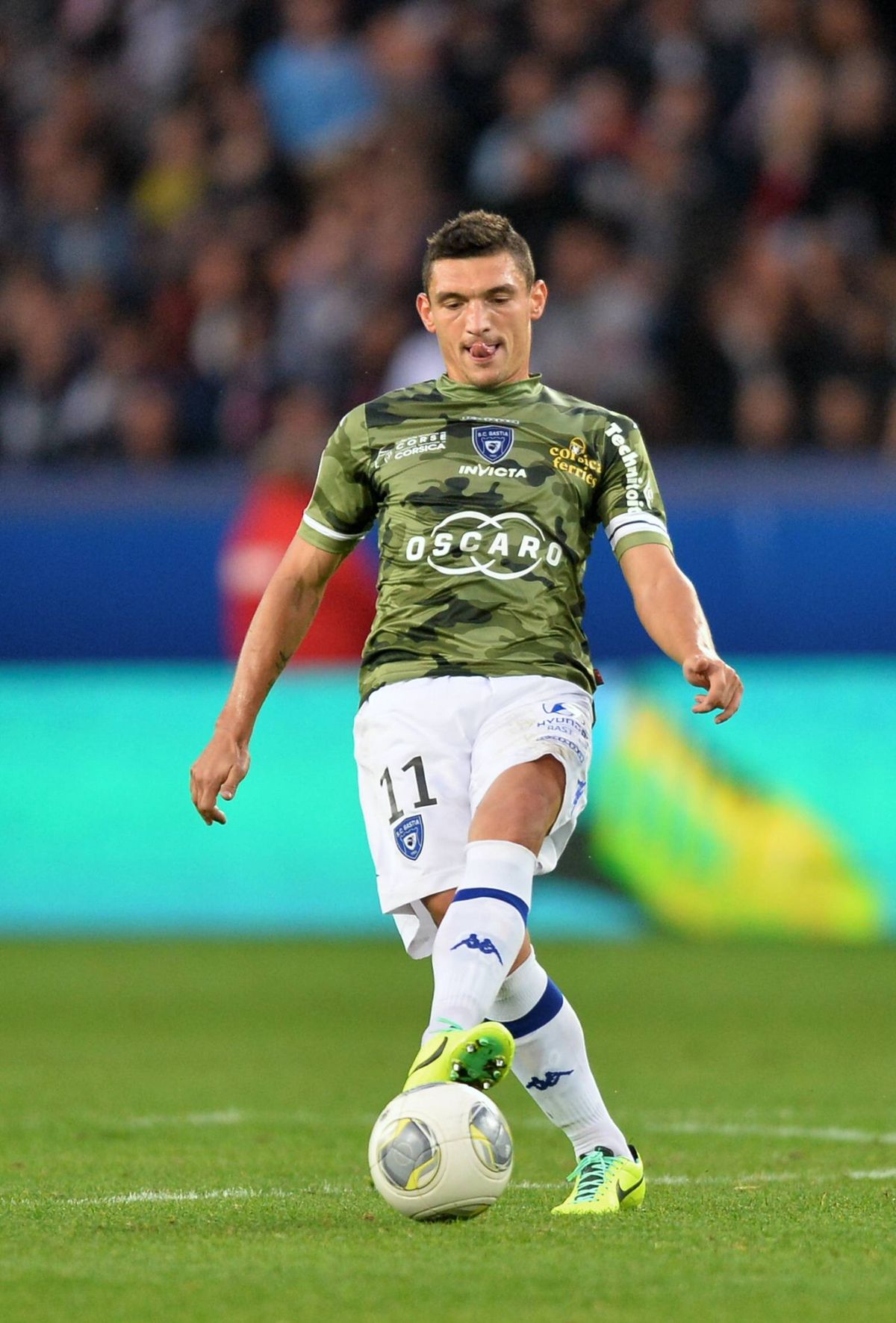 „Bombardierul” Claudiu Keșeru » Cifre uluitoare pentru atacantul FCSB-ului: subordonează toată Liga 1!