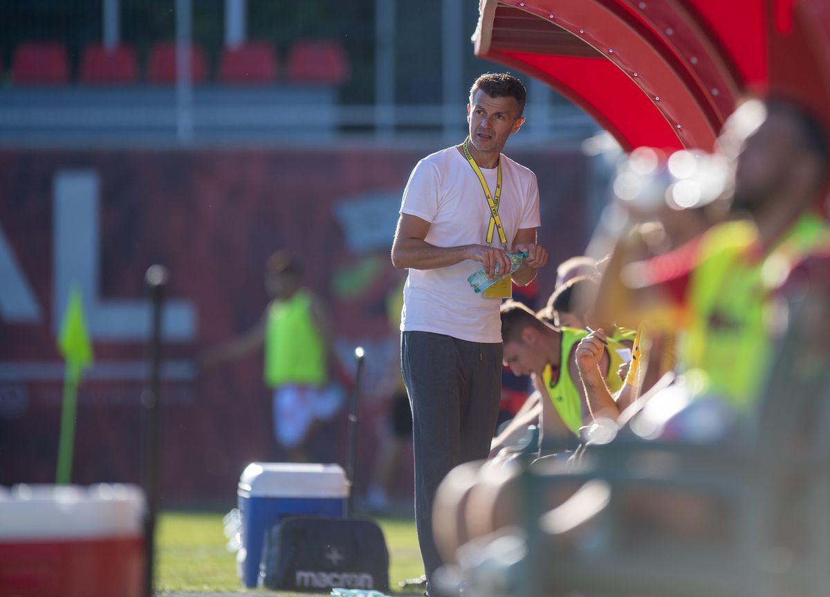 A început turul 3 din Cupa României » CSA Steaua, calificare dramatică la loviturile de departajare. Dinamo s-a distrat cu Tunari. Toate rezultatele