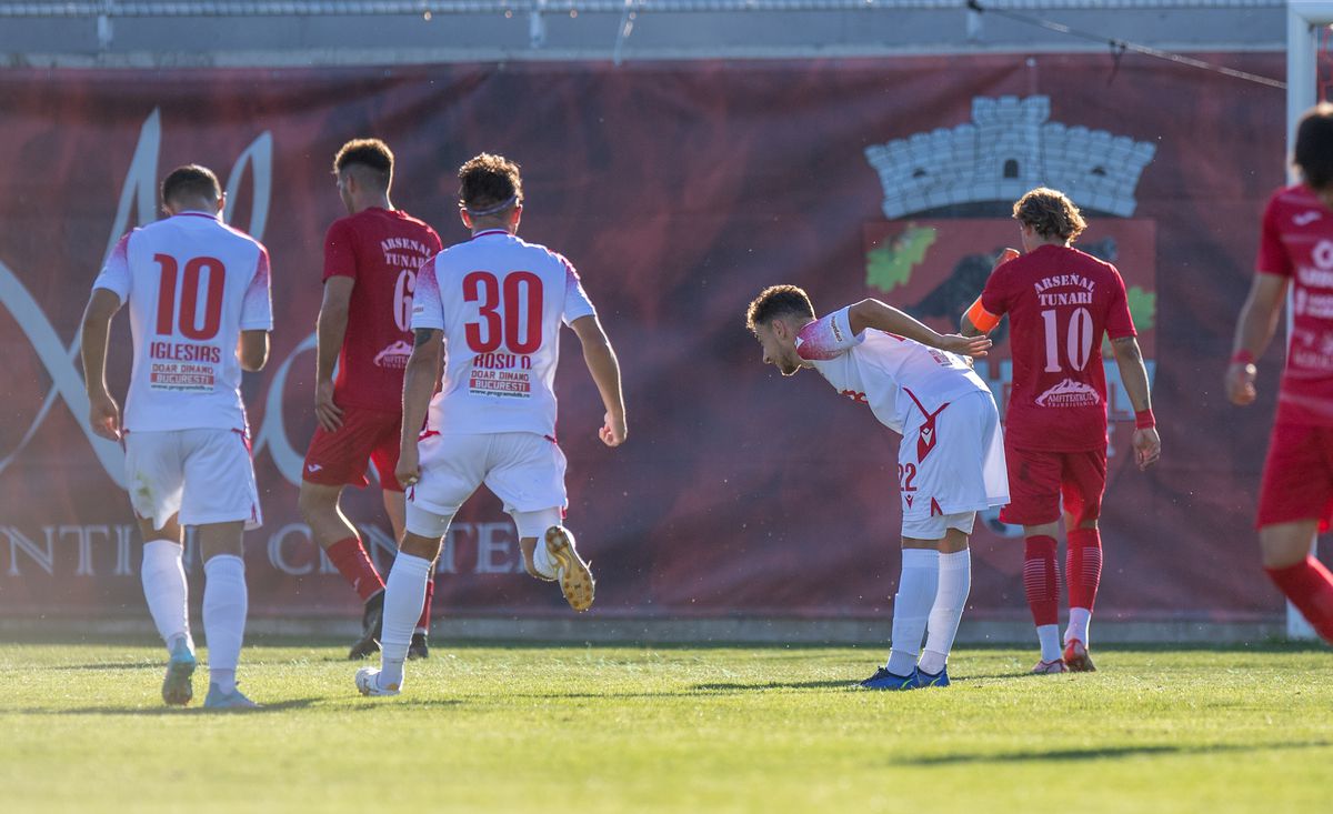 CS Tunari - Dinamo, Cupa României