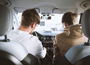 A venit momentul să schimbi permisul? Iată cum obții fișa medicală auto!