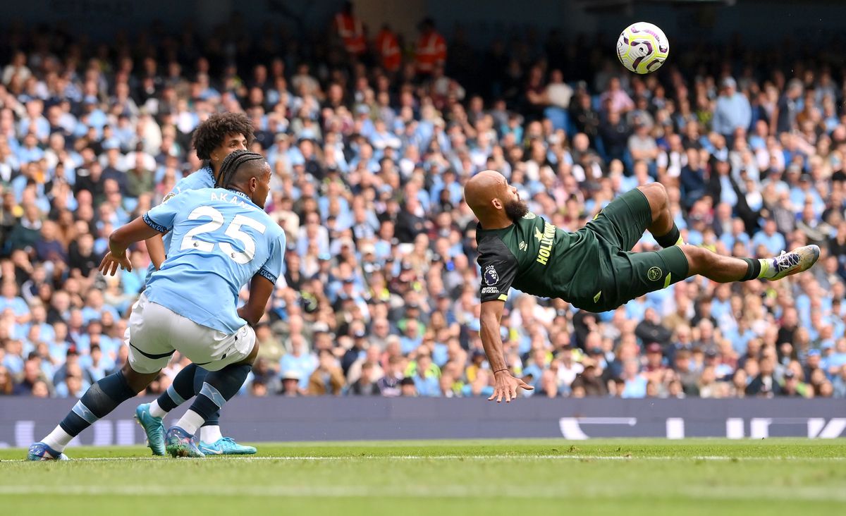 Manchester City - Brentford 2-1 » Dublă pentru Erling Haaland