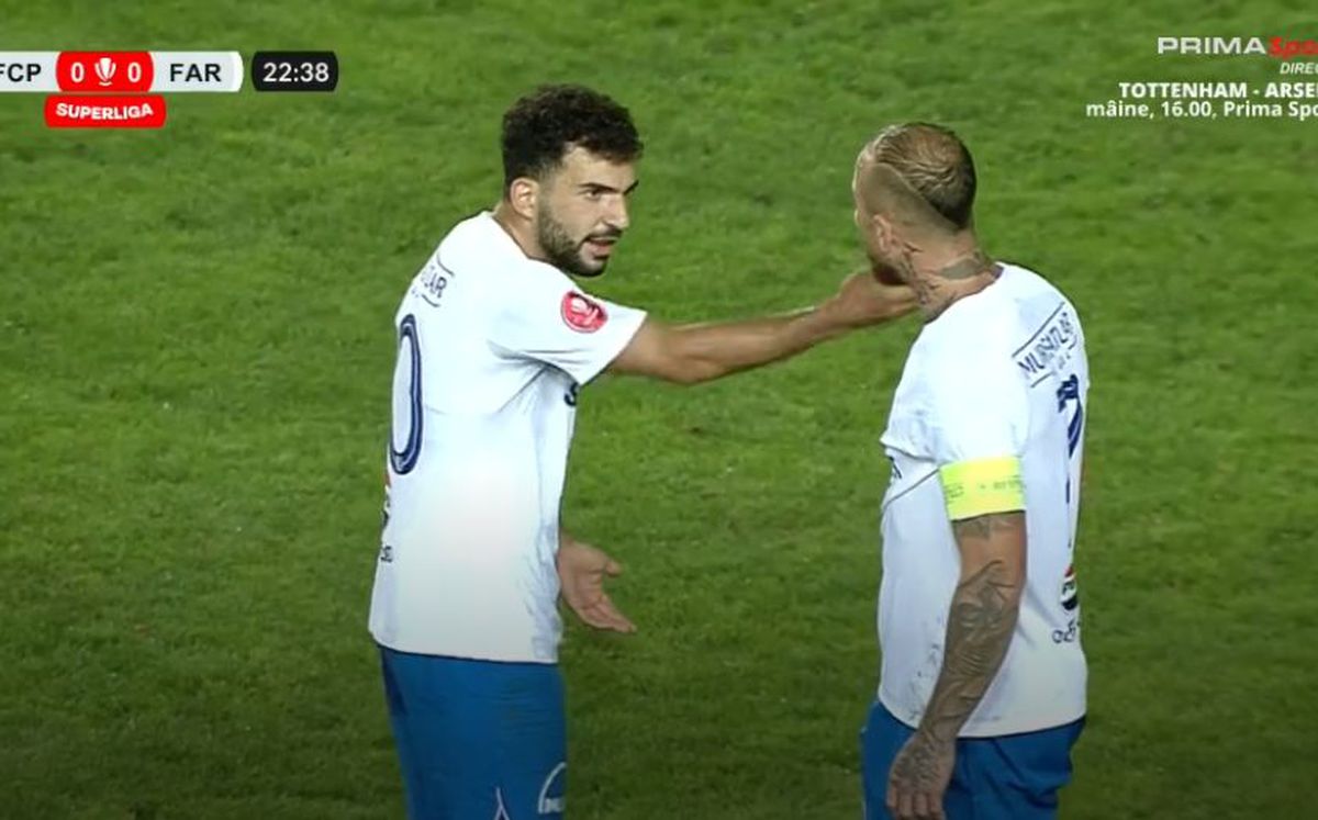 Scene incredibile în Petrolul - Farul » Alibec s-a dus glonț către coechipier! Hagi a privit uimit: „Ce faci?!”