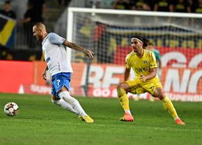 Petrolul - Farul 1-1 » Sabotați de propriii nervi pe „Ilie Oană”