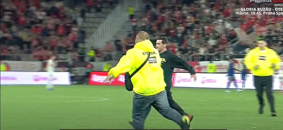 I-a „rupt frânele” » Bărbatul care a fentat un steward la Dinamo - Slobozia a explicat de ce a intrat pe teren: „Voiam să creez o diversiune”