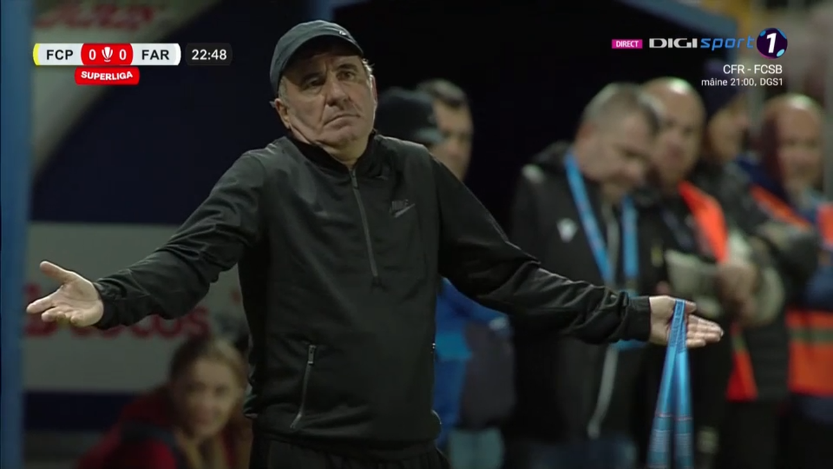 Scene incredibile în Petrolul - Farul » Alibec s-a dus glonț către coechipier! Hagi a privit uimit: „Ce faci?!”