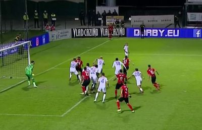 Autogol incredibil în Csikszereda - FCSB! Cum și-a băgat mingea în propria poartă campionul României