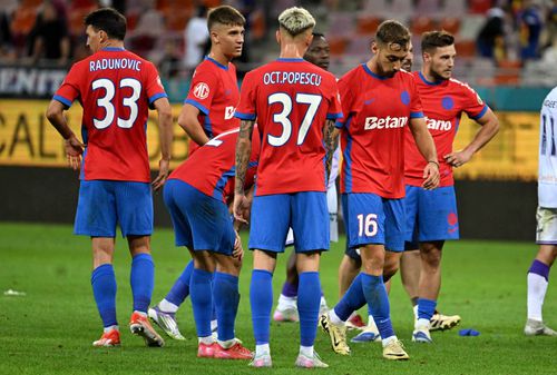 Mihai Lixandru (24 de ani), mijlocașul de la FCSB, nu știe care este motivul pentru care echipa campioană traversează o astfel de criză de rezultate.