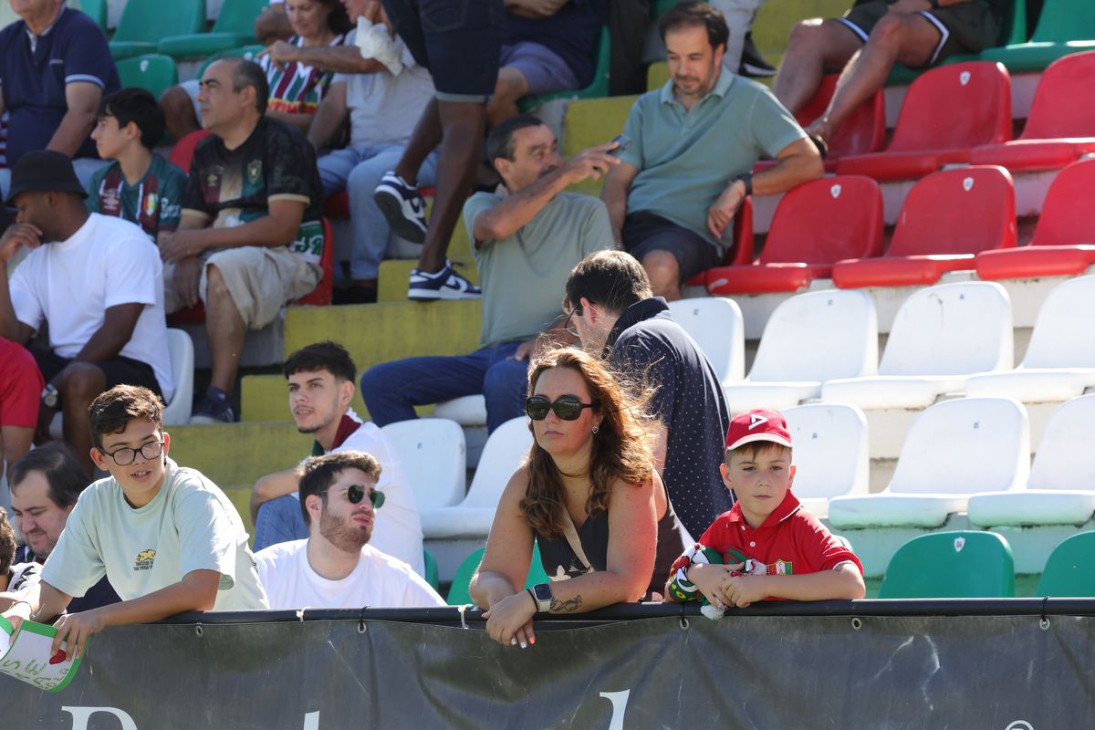 Estrela ca respiro, Amadora ca metaforă a periferiei » Lumea lui Ianis Stoica după ce a părăsit România