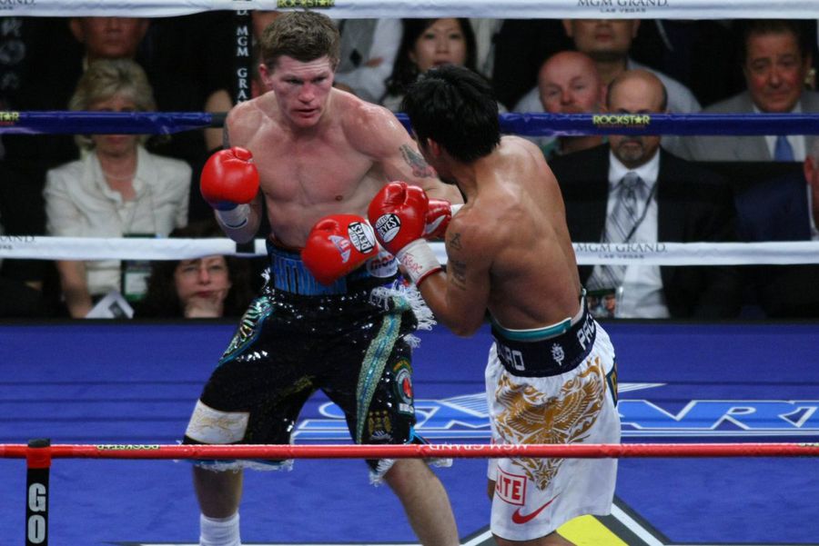 Lupta lui Ricky Hatton cu Manny Pacquiao / Foto: Imago Tragedie în sportul internațional! Uriașul Ricky Hatton a fost găsit mort în casă, la 46 de ani