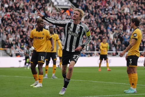 Nick Woltemade celebrează golul marcat în Newcastle - Wolverhampton (1-0) / Foto: Imago