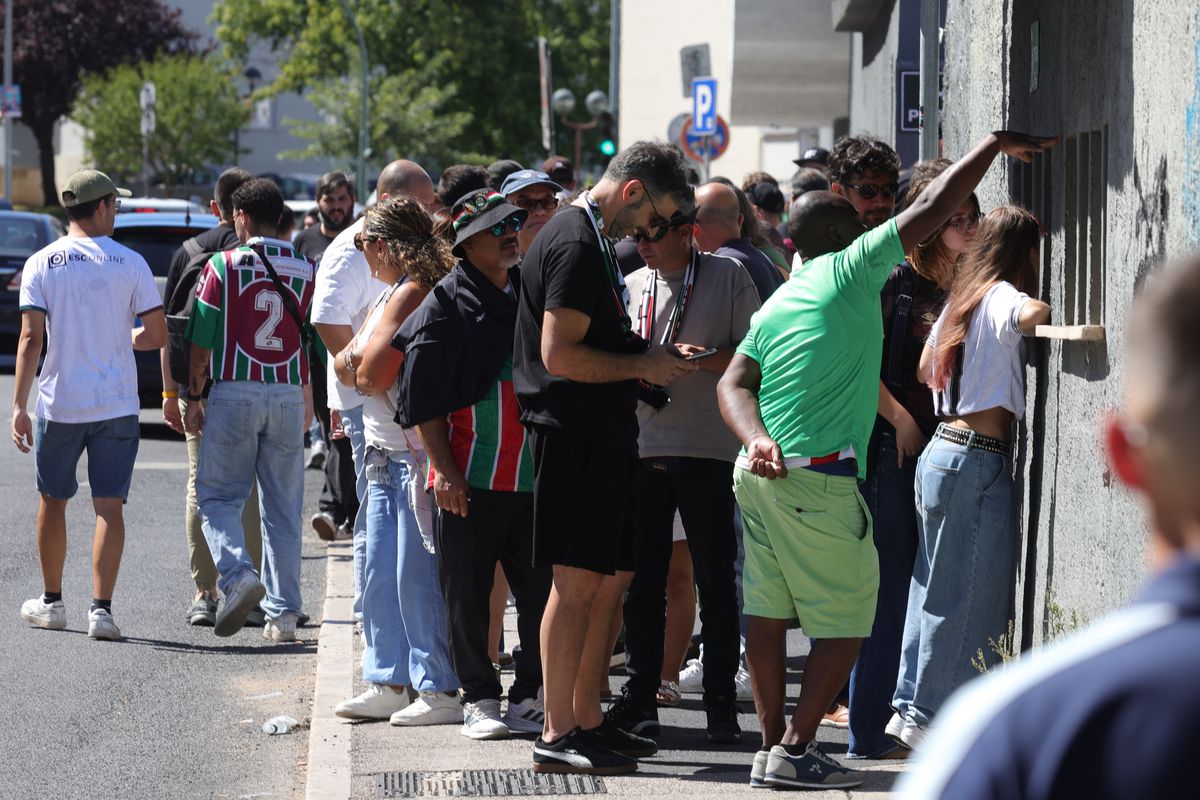 Estrela ca respiro, Amadora ca metaforă a periferiei » Lumea lui Ianis Stoica după ce a părăsit România