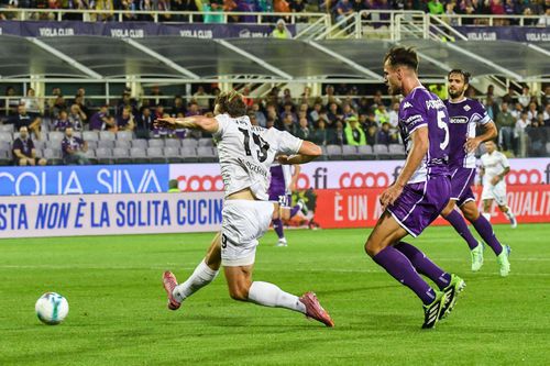 Rasmus Hojlund înscrie pentru Napoli la 3-1 cu Fiorentina / Foto: Imago