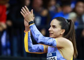 Andrea Miklos a trecut de serii în proba de 400 m la Campionatele Mondiale de la Tokyo