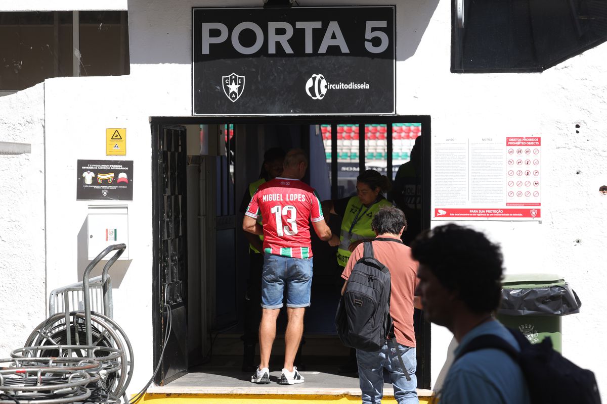 Estrela ca respiro, Amadora ca metaforă a periferiei » Lumea lui Ianis Stoica după ce a părăsit România