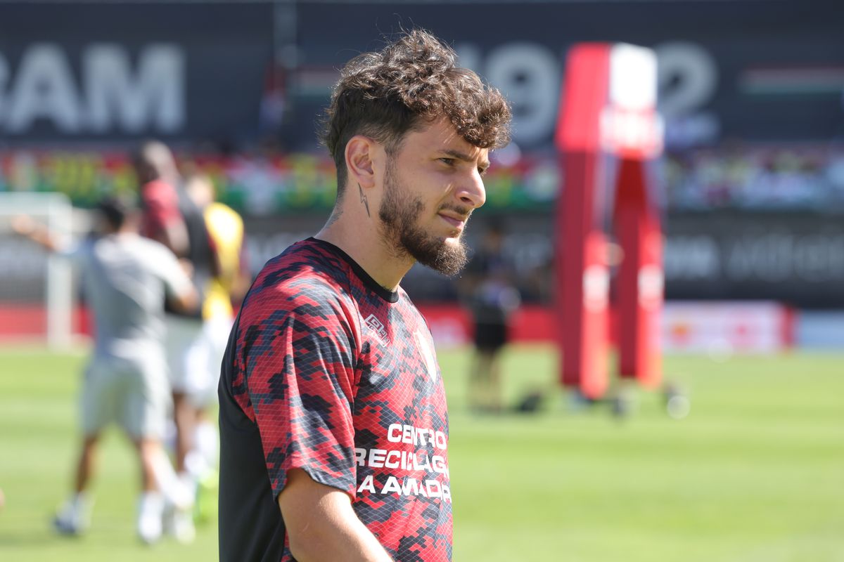 GSP, în dialog cu antrenorul lui Ianis Stoica în zi de meci: „Să nu uităm un lucru”