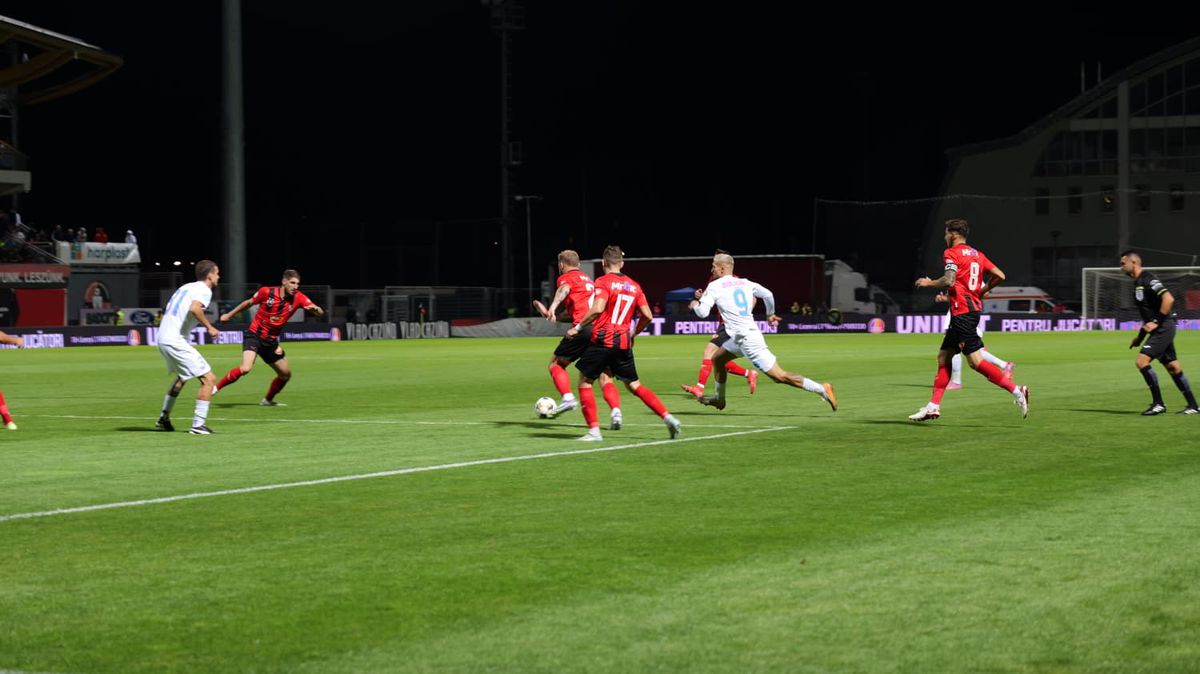 Csikszereda - FCSB/ FOTO: GSP