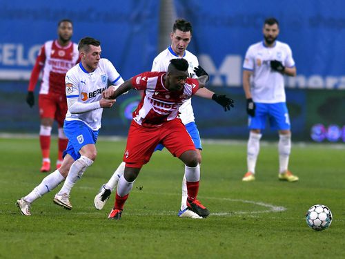 Magaye Gueye, în tricoul lui Dinamo / foto: Imago