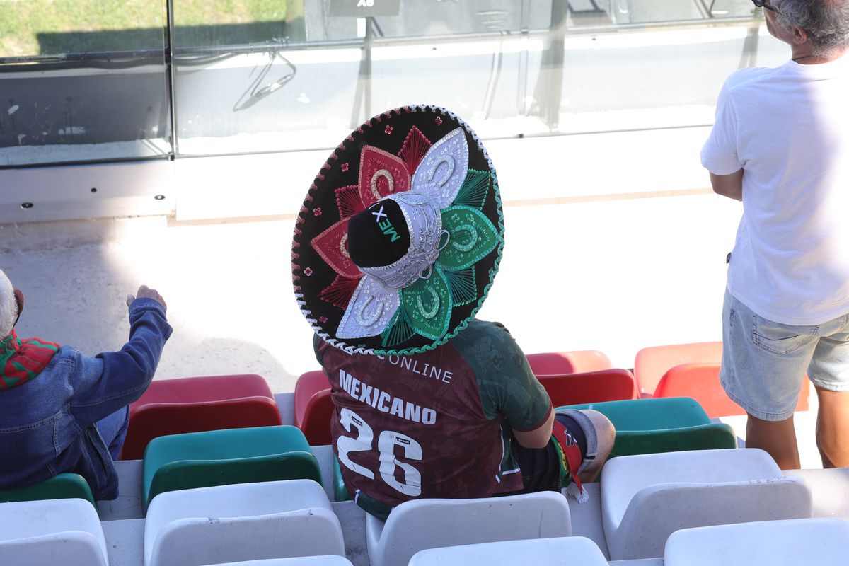 Estrela ca respiro, Amadora ca metaforă a periferiei » Lumea lui Ianis Stoica după ce a părăsit România