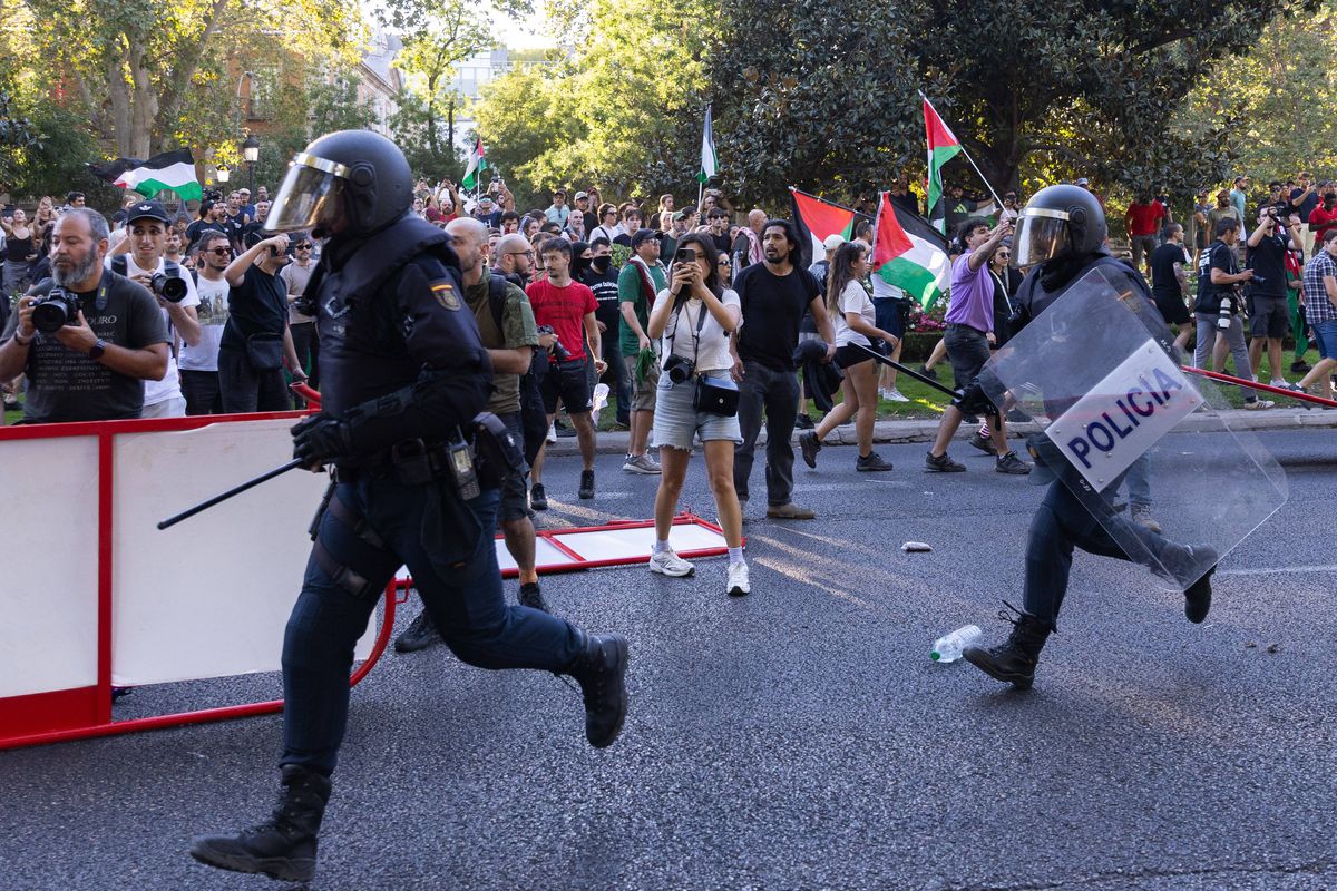 Protestatarii pro-palestinieni au dus la anularea etapei din Madrid