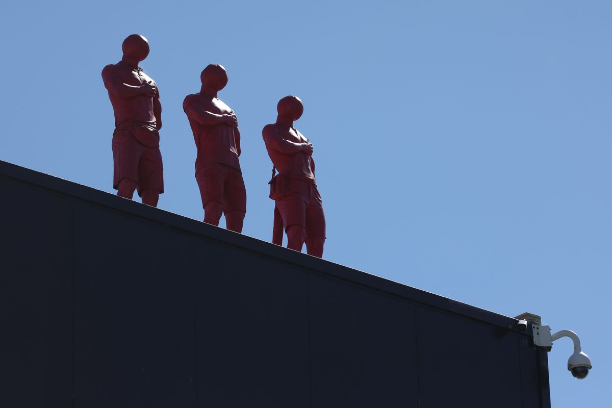 Estrela ca respiro, Amadora ca metaforă a periferiei » Lumea lui Ianis Stoica după ce a părăsit România