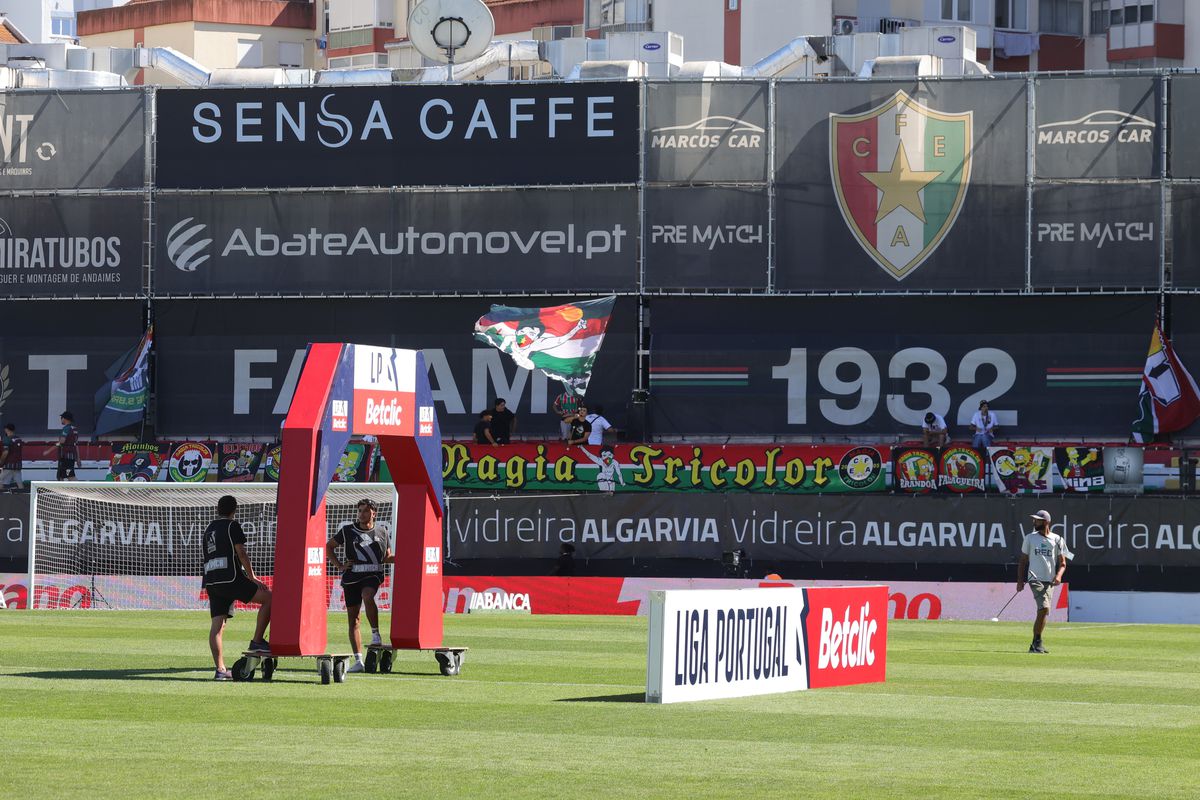 Estrela ca respiro, Amadora ca metaforă a periferiei » Lumea lui Ianis Stoica după ce a părăsit România