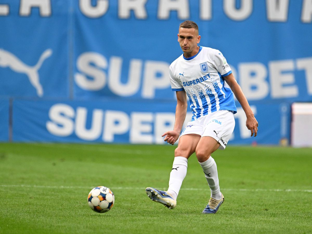 Lider solid: Universitatea Craiova nu i-a lăsat nicio șansă Farului! Clasamentul în Superliga: ritm infernal propus de olteni