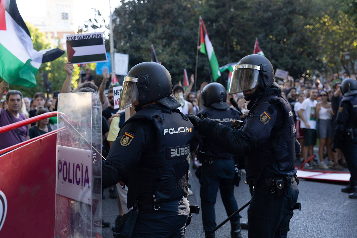 Protestatarii pro-palestinieni au dus la anularea etapei din Madrid