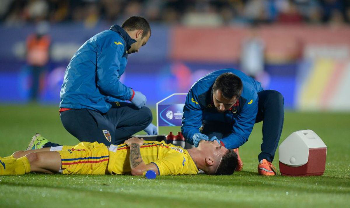 ROMÂNIA U21 - IRLANDA DE NORD U21 // GALERIE FOTO Dennis Man, făcut KO! Portarul nord-irlandezilor a văzut ROȘU direct