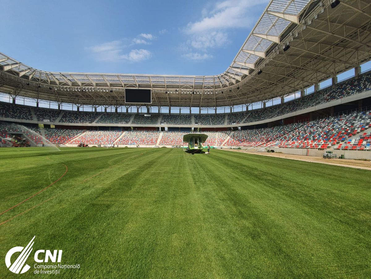 Stadion Steaua, septembrie