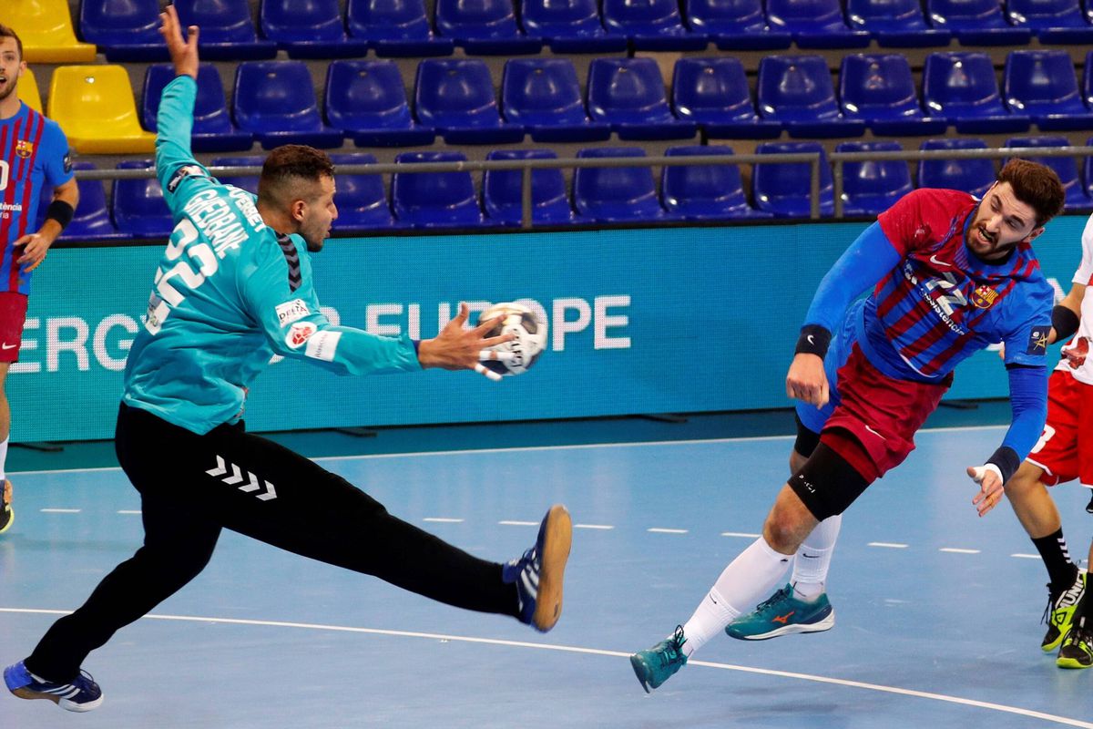 Demonstrația lui Dika Mem » Dinamo a fost învinsă clar de Barcelona în deplasarea din Liga Campionilor