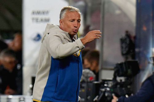 Dan Petrescu, 53 de ani, antrenorul lui CFR Cluj, exclude posibilitatea să preia acum echipa națională