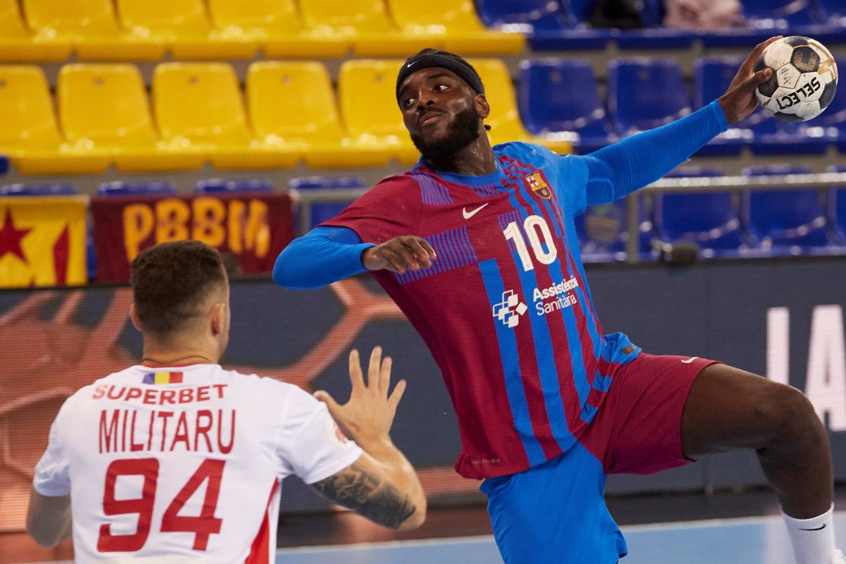 Demonstrația lui Dika Mem » Dinamo a fost învinsă clar de Barcelona în deplasarea din Liga Campionilor