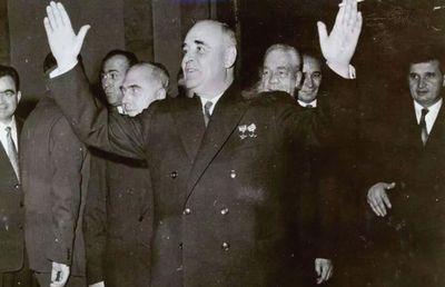 Rapid, club oprimat sau favorizat de sistem? » Episodul 2: Favoriții lui Dej și Apostol, apoi dușmanii Partidului! Cum erau șantajați + mutarea în Ghencea