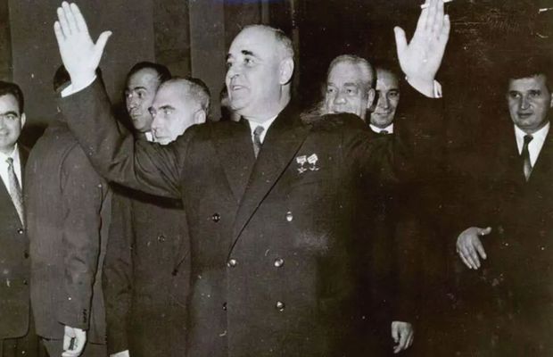 Rapid, club oprimat sau favorizat de sistem? » Episodul 2: Favoriții lui Dej și Apostol, apoi dușmanii Partidului! Cum erau șantajați + mutarea în Ghencea