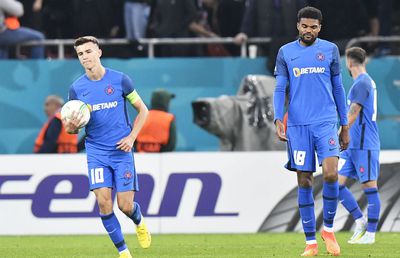 Sabău nu îl înțelege pe Tavi Popescu: „N-ar trebui să-și ia liber! Nu e suficient să se antreneze 90 de minute”