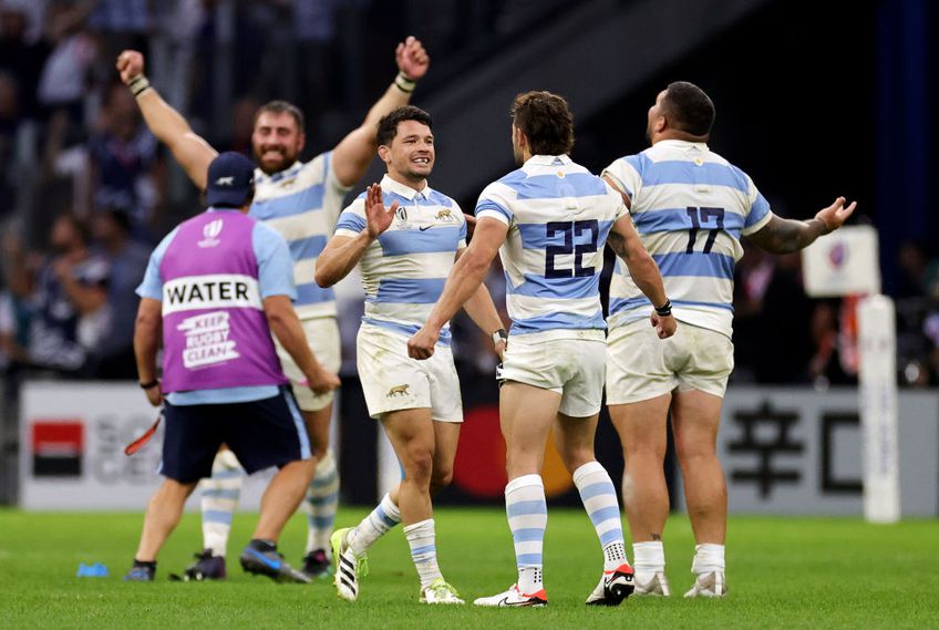 Argentina a învins Țara Galilor, scor 29-17, și este prima semifinalistă a Cupei Mondiale de rugby. „Pumele” ajung pentru a doua oară în istorie în „careul de ași”.