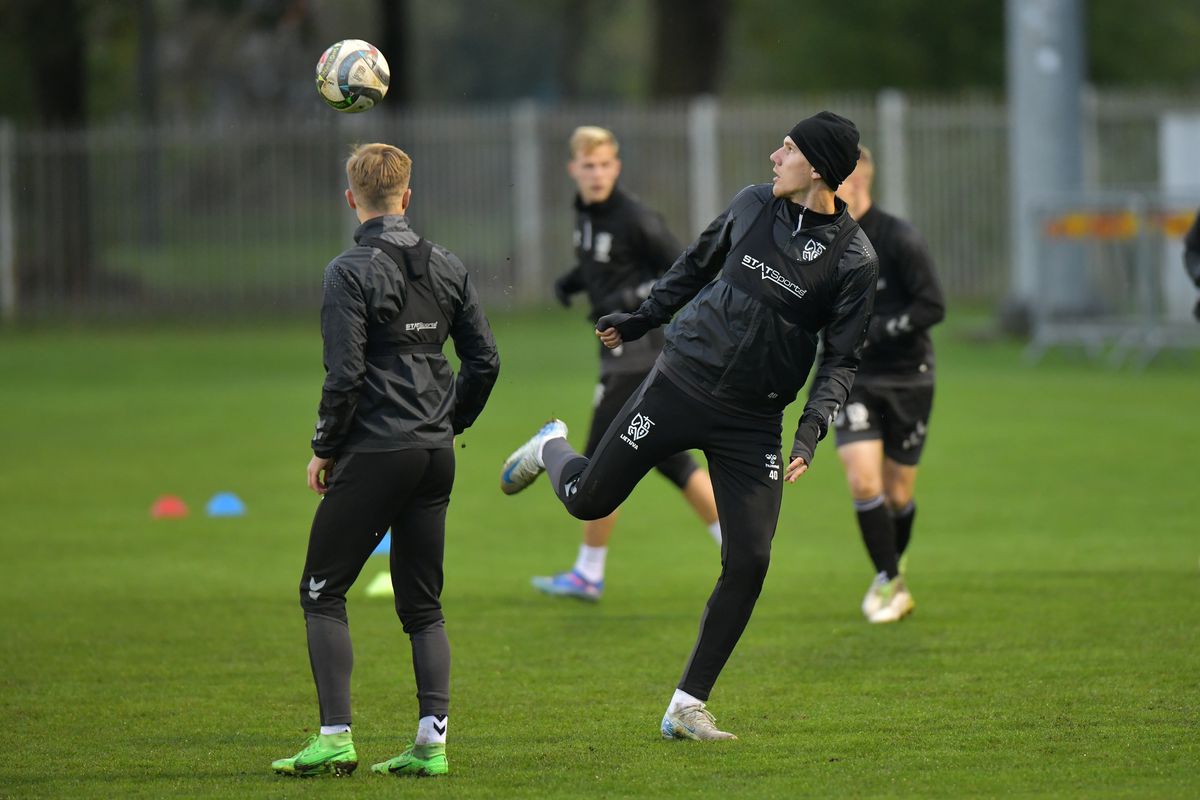 Selecționerul Lituaniei ne-a „înțepat”:  „Nici la București nu a fost cel mai bun teren”