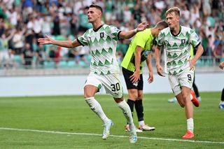 „Milioane de euro pentru Raul Florucz” » Unde poate ajunge fotbalistul care a refuzat România