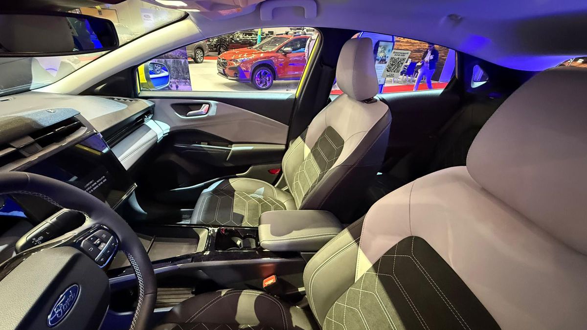 Ford Puma Gen E, la Salonul Auto București