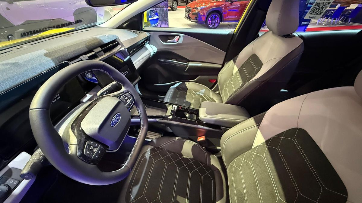 Ford Puma Gen E, la Salonul Auto București