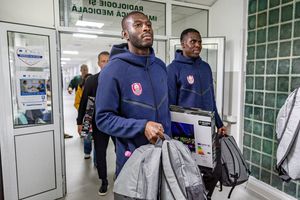 Momente speciale la Cluj » Jucătorii de la CFR au adus zâmbete și speranță copiilor de la Institutul Oncologic