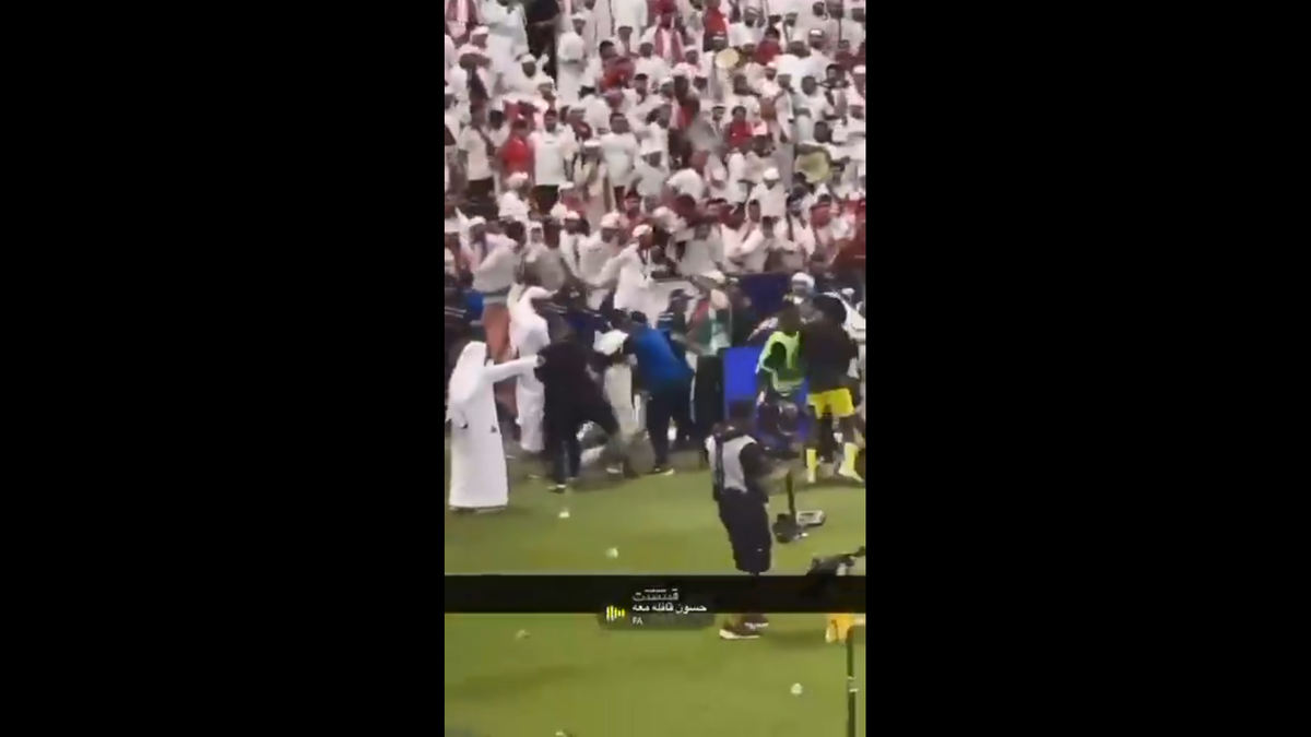 Incidente în timpul meciului Qatar - Emiratele Arabe Unite